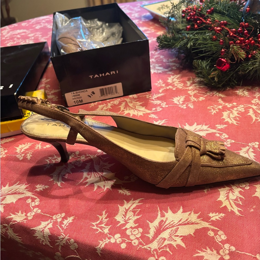 Tahari Women's Tan Slingback Heels